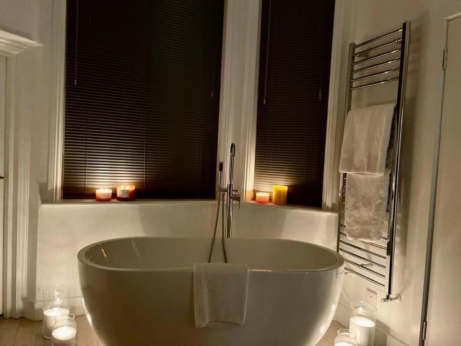 Chelsea Posh Apartment Лондон Екстер'єр фото